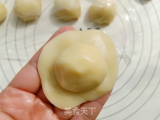 Su-style Fresh Meat Moon Cakes recipe