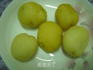Potatoes Mixed with Olives recipe