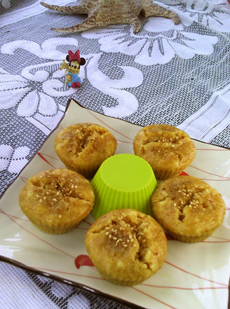 Sesame Brown Sugar and Wine Stuffed Steamed Cake recipe