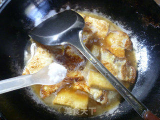 Fried Tofu and Roasted Lotus Leaf Egg recipe