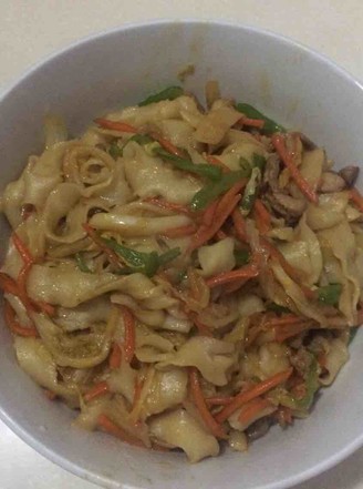 Fried Noodles with Cabbage and Pork recipe