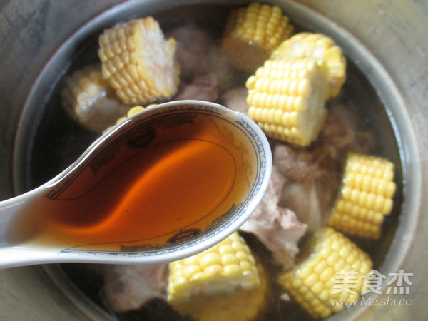 Loofah and Corn Tube Bone Soup recipe