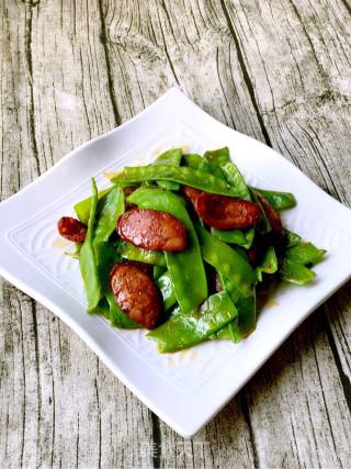 Fried Sausage with Snow Pea recipe