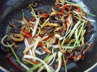 【su Cai】fried Vegetarian Eel Shreds recipe