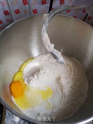 Hand-made Noodles with Fried Noodles recipe