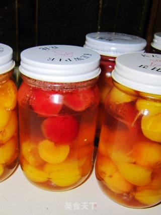 Canned Red and Yellow Cherries recipe