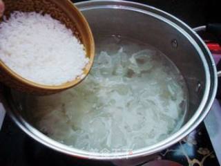 Snow Pear Porridge with Tremella recipe