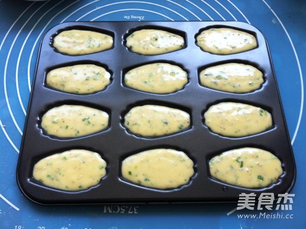 Chives Quinoa Madeleine recipe