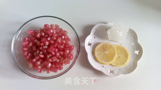 Please Call Me Multi-seed Beauty-pomegranate Lemonade recipe