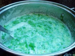 Elegant and Refreshing Edamame and Cabbage Soup recipe