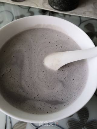 Fragrant Black Sesame Almond Milk recipe