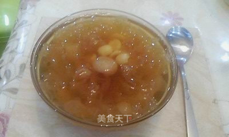 Longan, Lotus Seed and Lily Soup recipe