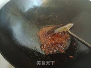 Beef with Red Oil and Golden Needles recipe