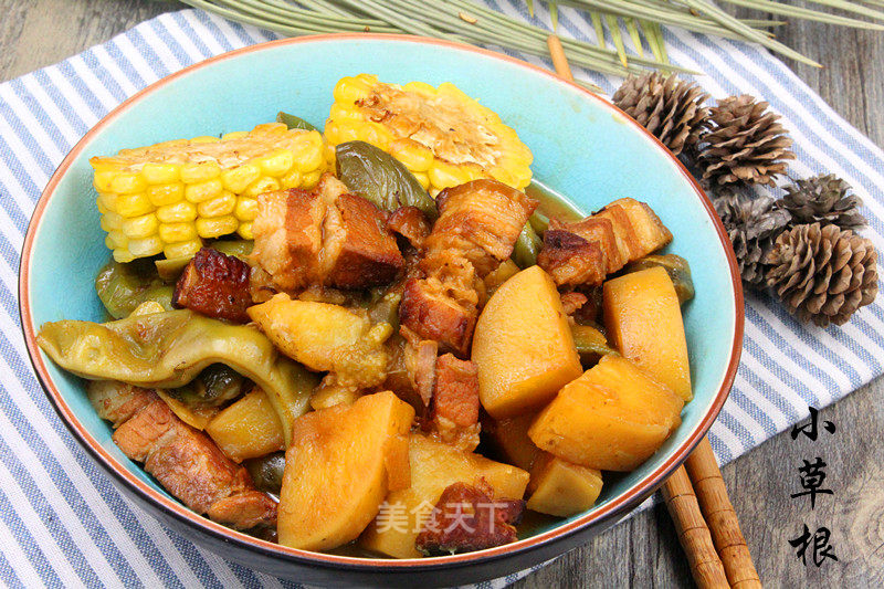 Braised Pork and Vegetable Stew in A Large Pot recipe