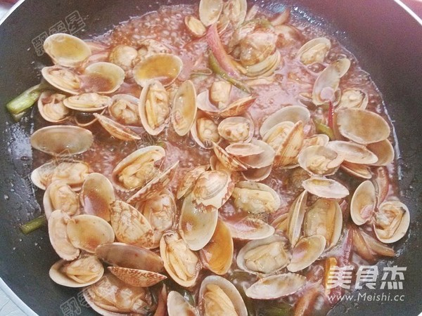 Sauteed Clams recipe