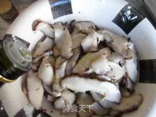 Roasted Dried Shiitake Mushrooms recipe