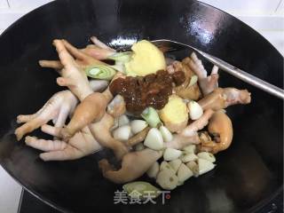Sauce Chicken Feet recipe
