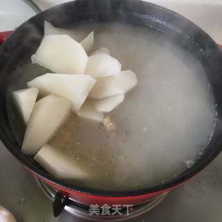 Beef Bone Carrot Soup recipe