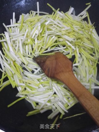 Scrambled Eggs with Chives recipe