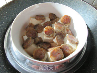 Spicy Sausage Steamed Tofu recipe