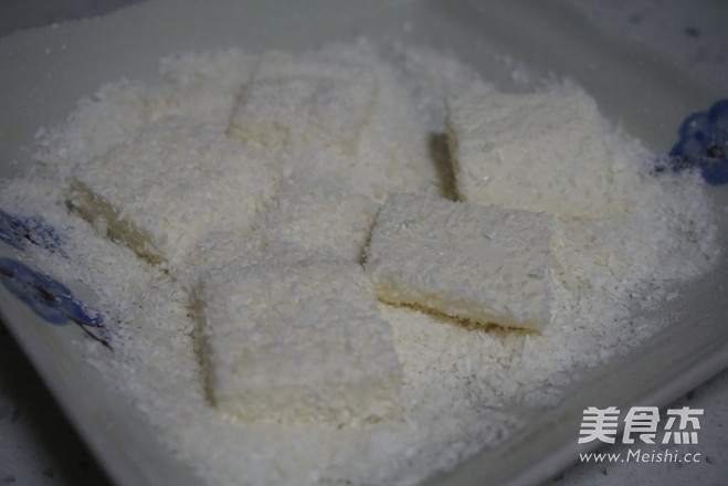 Coconut Milk Jelly that I Fell in Love with in One Bite recipe