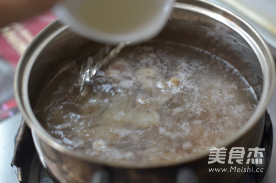 Braised Beef Tendon with Green Onions recipe