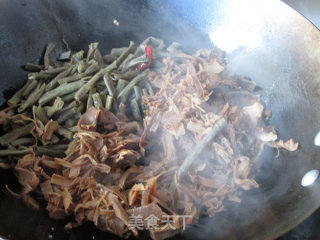 【henan】shredded Bamboo Shoots and Dried Beans with Pork recipe