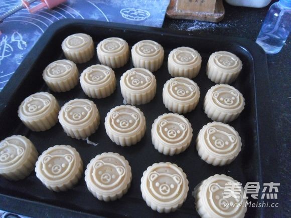 Pumpkin Paste Filling Mooncakes recipe