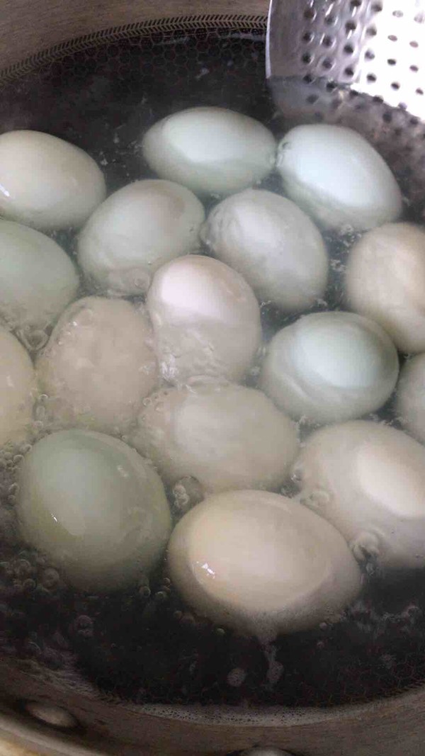 Shepherd's Purse Boiled Egg recipe