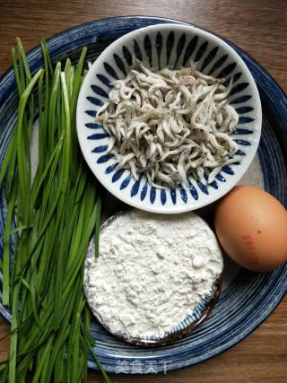 Whitebait Pancakes with Leek recipe