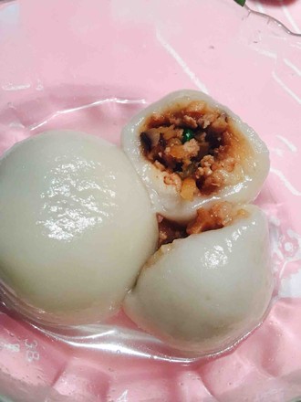 Winter Bamboo Shoots, Mushrooms and Pork Glutinous Rice Balls recipe