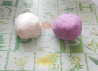 Two-color Coconut Glutinous Rice Ball recipe