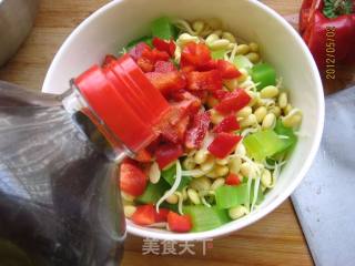 Soy Bean Sprouts Mixed with Diced Lettuce recipe