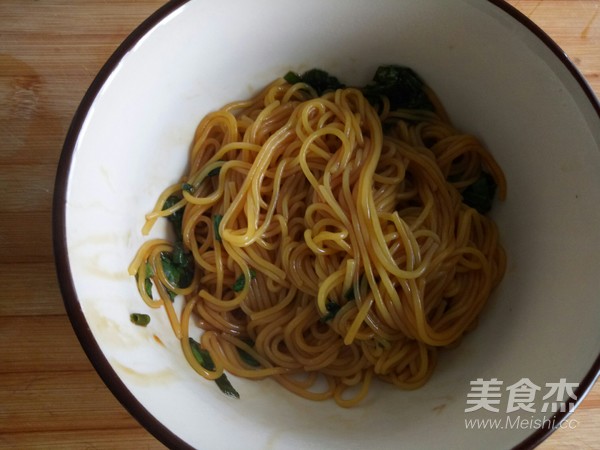 Noodles with Sauce recipe