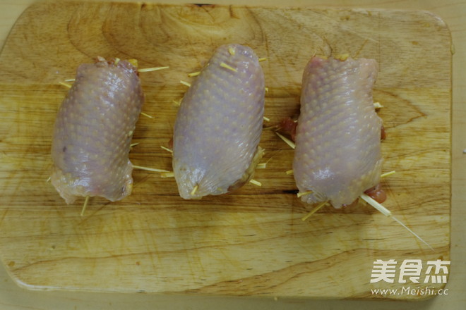 Good Luck in The Year of The Rooster! Rice Cake Chicken Roll recipe