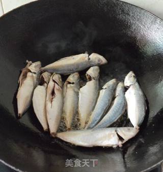 Braised Pond Fish recipe