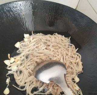 Braised Spicy Enoki Mushroom recipe