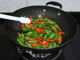 Vegetarian Fried Winged Beans recipe