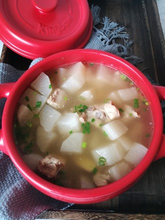 Pork Ribs and White Radish Soup recipe