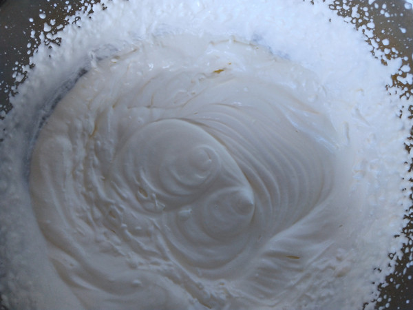 Pandan Powder Mousse Cake recipe