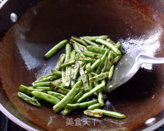 Stir-fried String Beans recipe