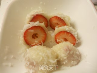 Strawberry Daifuku ~ Sweet and Delicious recipe