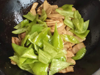 Stir-fried Pleurotus Eryngii with Pork Belly recipe