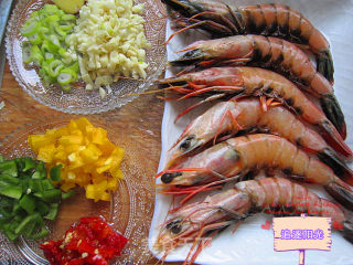 Simple and Delicious--open Back Shrimp with Garlic recipe