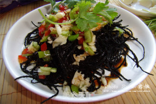 Walnut Flower Salad recipe