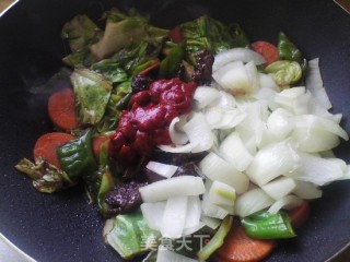 Xinjiang Beef Fried Noodles recipe