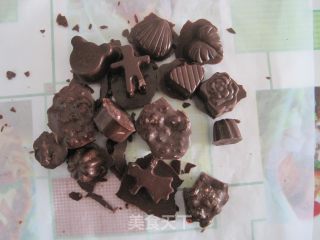Oven Version of Homemade Biscuits Shredded Raisin Shaped Chocolate recipe