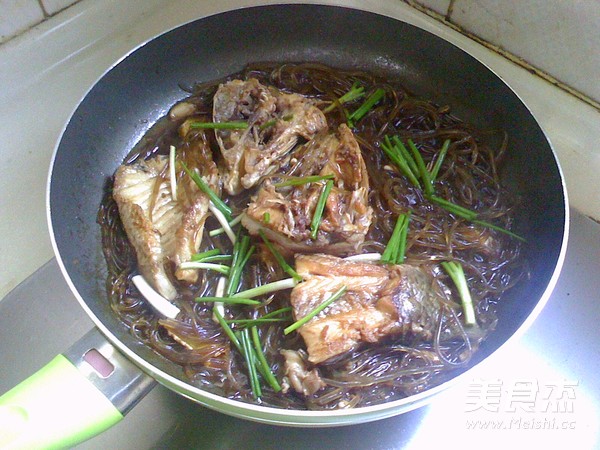 Stewed Grass Carp with Vermicelli recipe