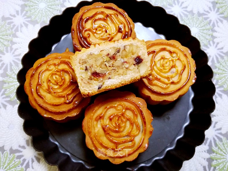 Novice Homemade Cantonese Five-nen Mooncake recipe