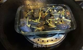 Steamed Black-bone Chicken with Fungus Tofu recipe